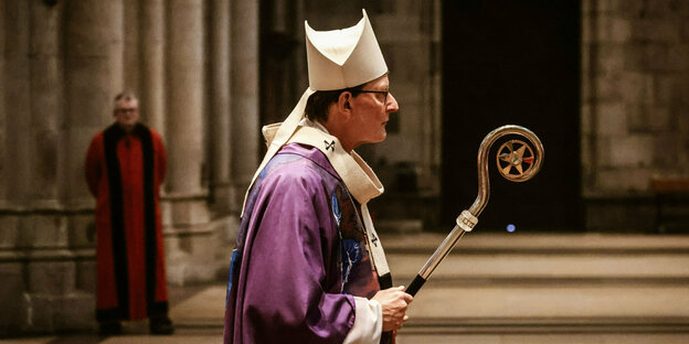 Kardinal Woelki bei einer Messe.